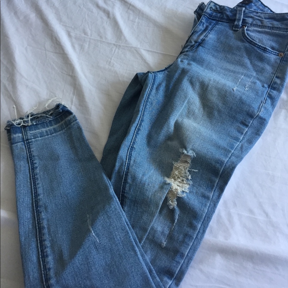 Light wash Jeans